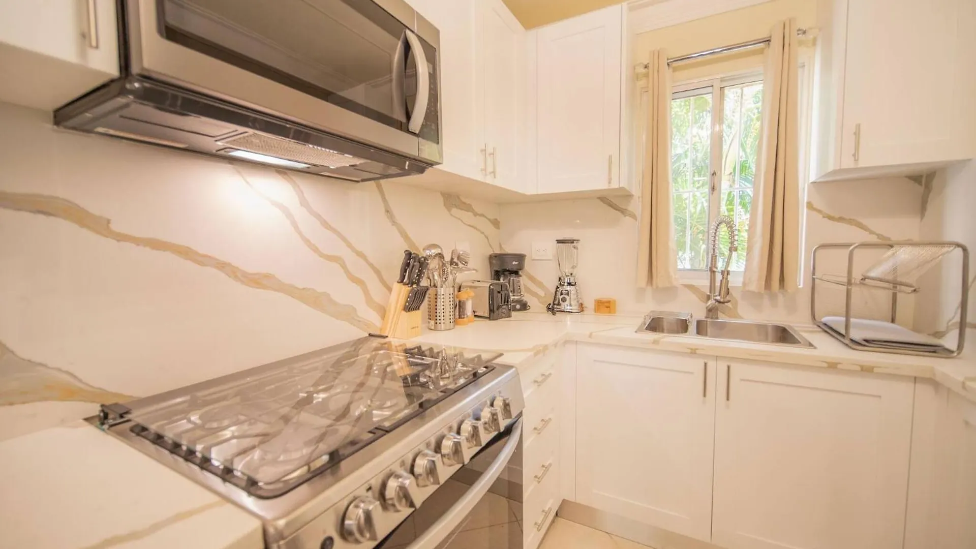 Garden Condos 21, Modern 1Br Apt In Sosua Strip Guest Friendly