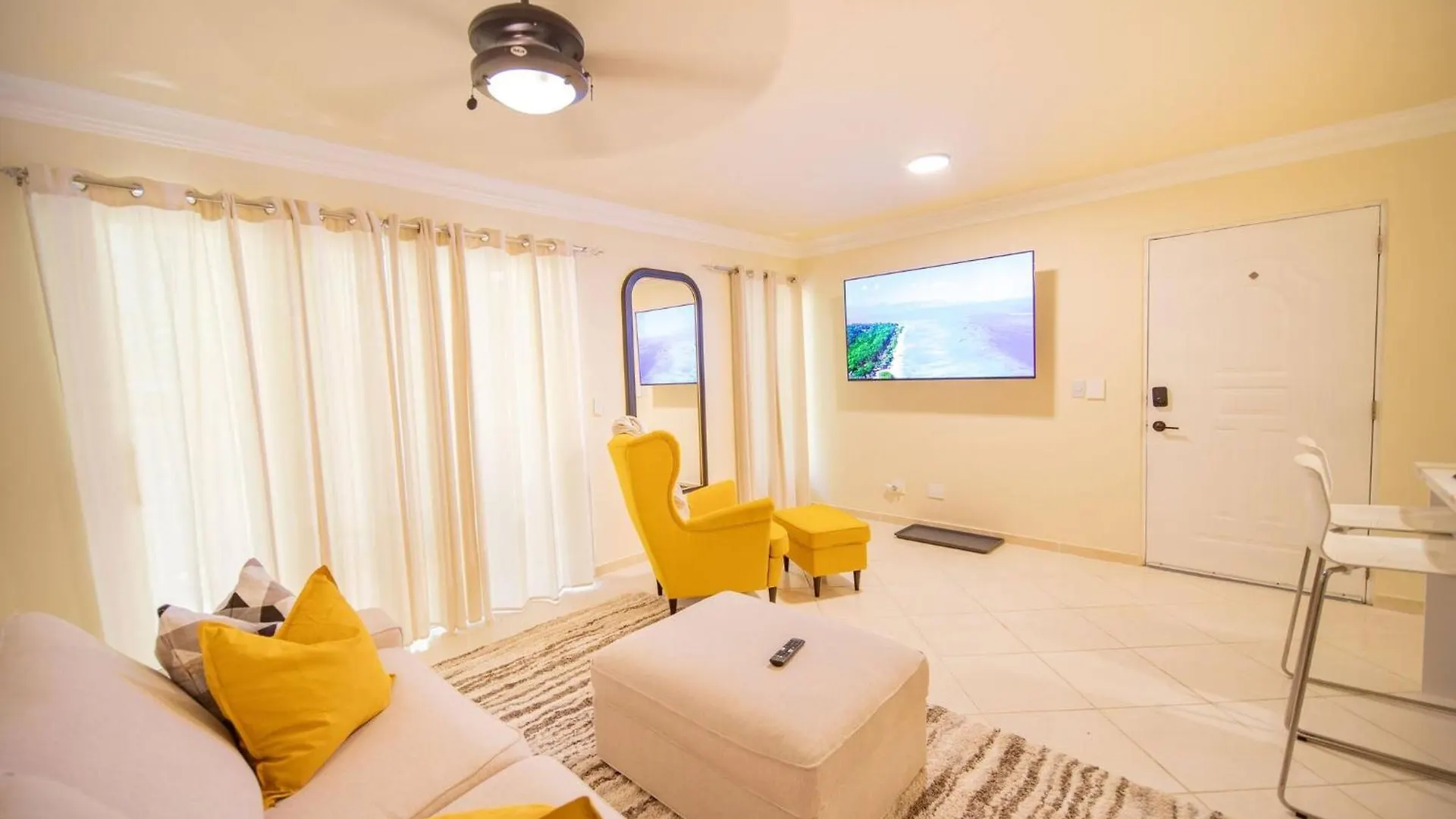 Apartment Garden Condos 21, Modern 1Br Apt In Sosua Strip Guest Friendly